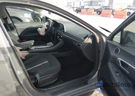 2022 Hyundai Sonata Sel z USA, uszkodzony, nr VIN KMHL64JAXNA244925